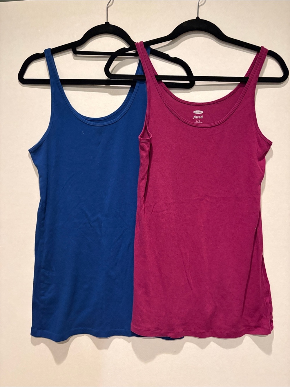 Old Navy Women's fitted tank tops. set of 2!  size Large TALL